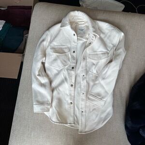 Abercrombie and Fitch Shirt Jacket “Shacket” soft cream